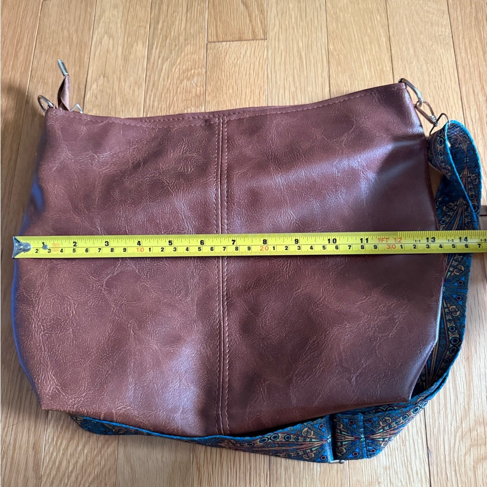 Brown Vegan Leather Shoulder Bag with Colorful Guitar Strap NWOT - Picture 3 of 5